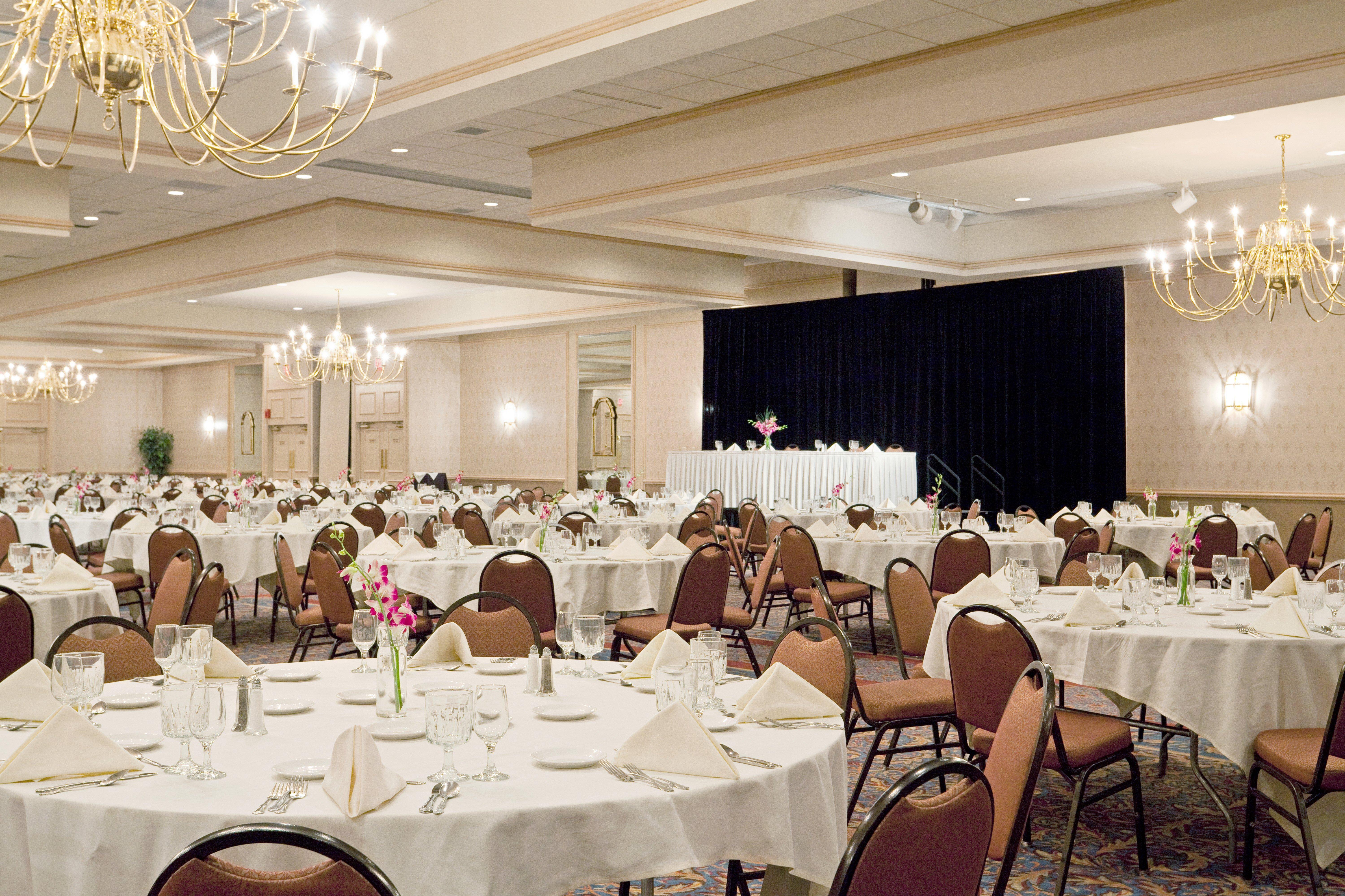 Holiday Inn Portland-By The Bay By Ihg Bagian luar foto