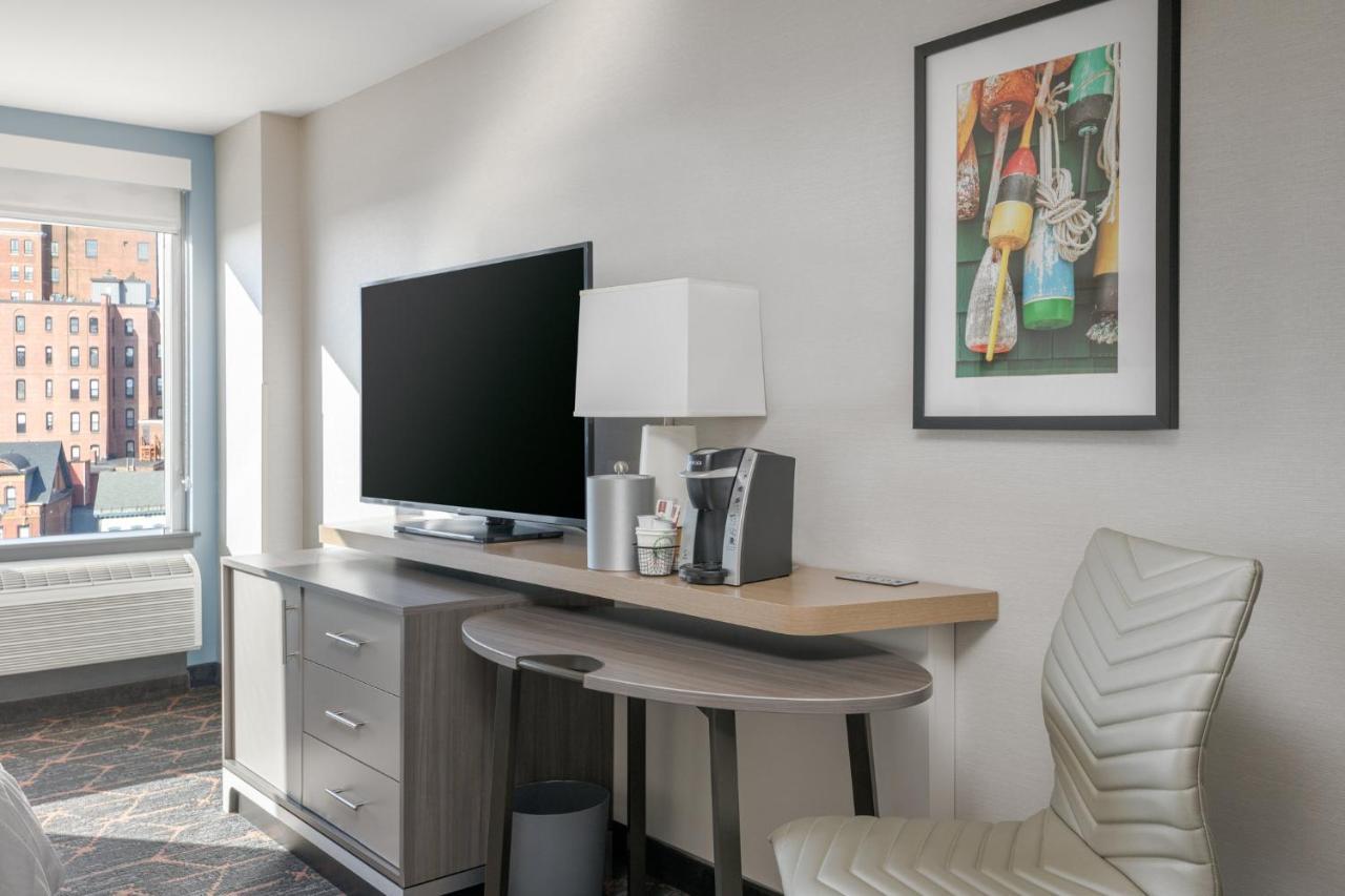 Holiday Inn Portland-By The Bay By Ihg Bagian luar foto
