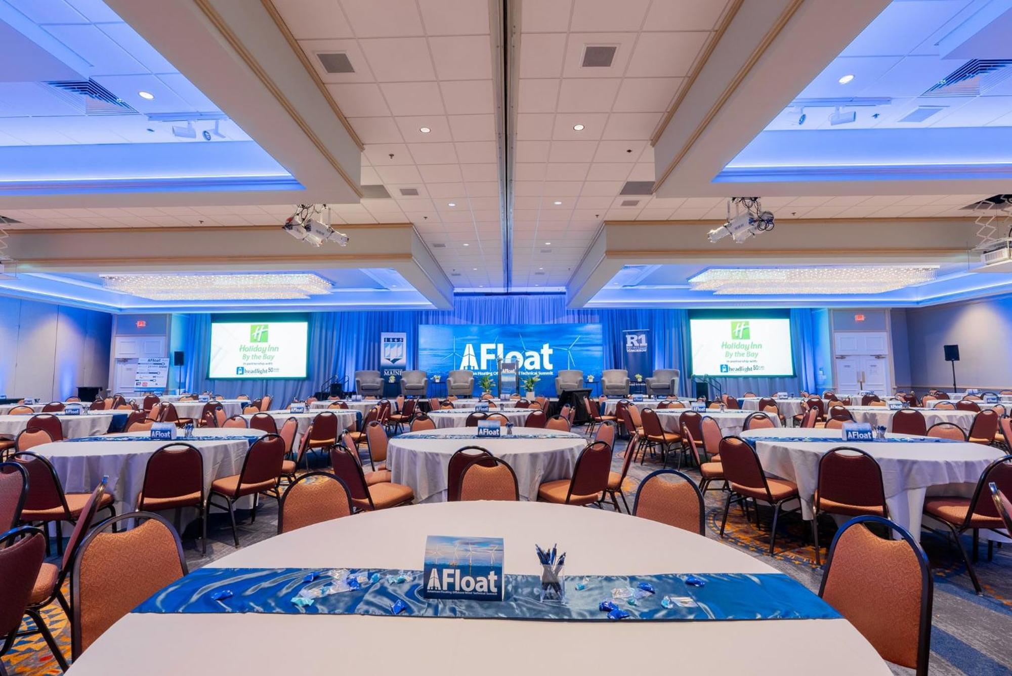 Holiday Inn Portland-By The Bay By Ihg Bagian luar foto