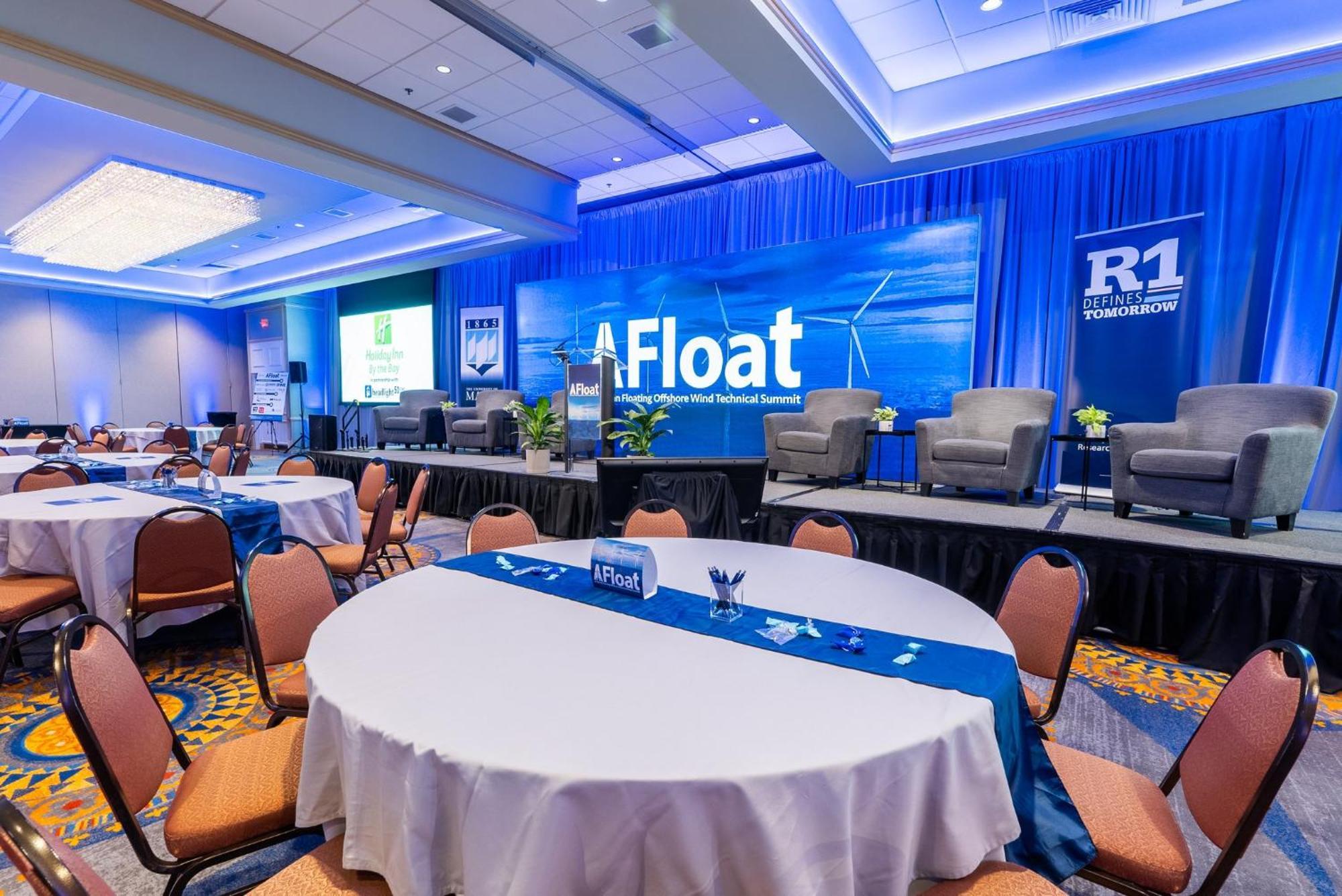 Holiday Inn Portland-By The Bay By Ihg Bagian luar foto